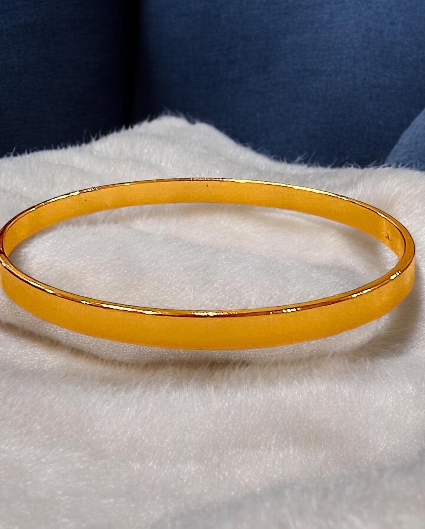 Plain Gold Plated Bangle